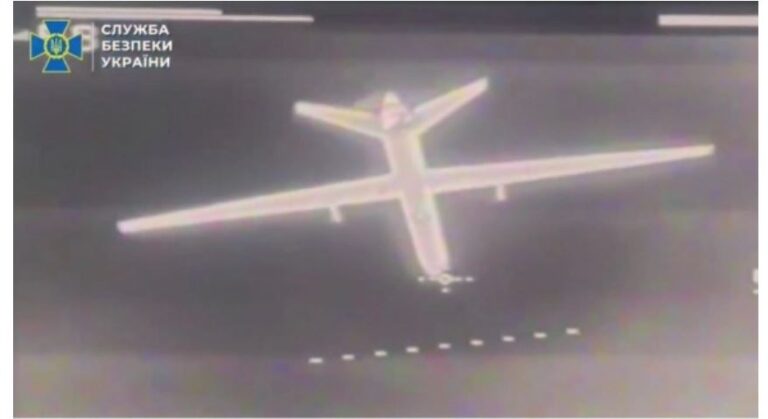 Ukraine’s Drone Army Is Changing Modern War and Beating Putin at His Own Game – Chuck Pfarrer