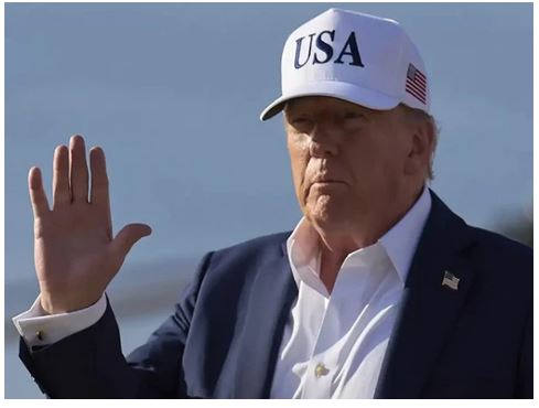 Trump imposes a 35 % import tax on Canada