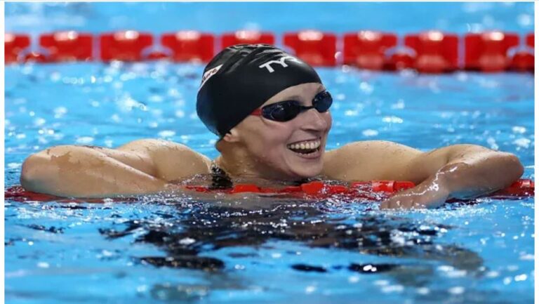 American Swimmer Katie Ledecky Makes History In 800-Meter Race