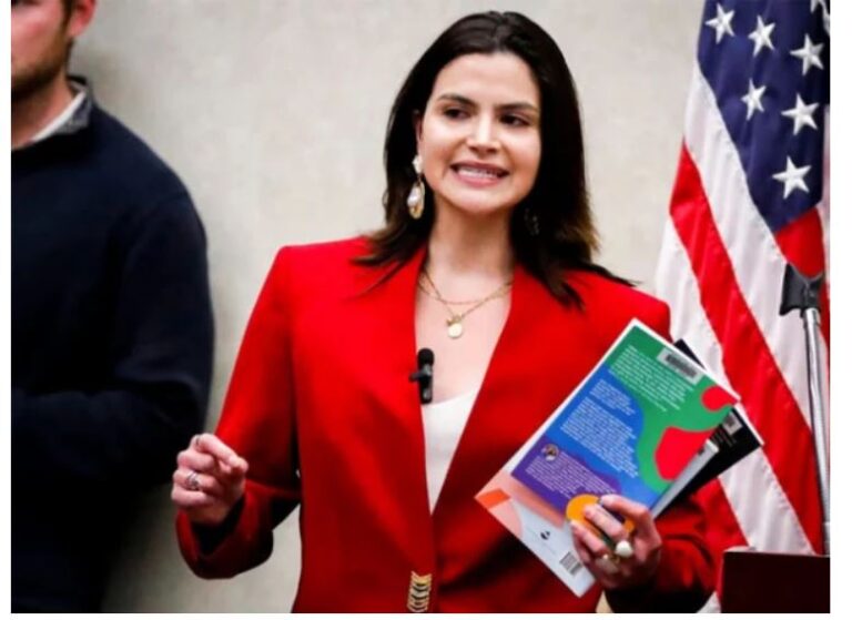 America; Trump Supporter's Impudence To Burn The Holy Quran