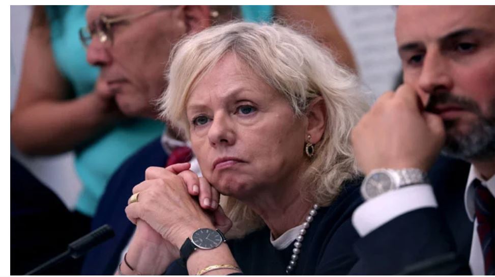 Female Attorney General Prosecuting Corruption Cases Against Netanyahu Fired