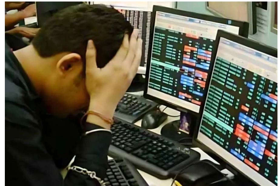 Mumbai: The Indian Stock Market Has Witnessed a Sharp Decline After US